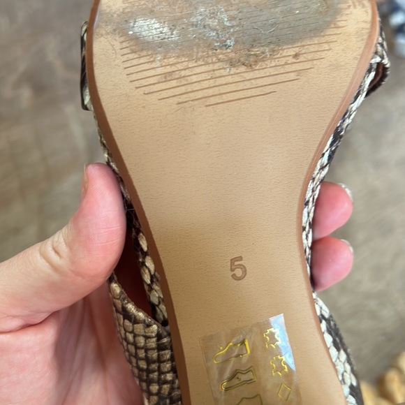 Madewell The Liv Sandal in Snake Embossed Leather Fits 5 / 5.5 - Picture 5 of 6